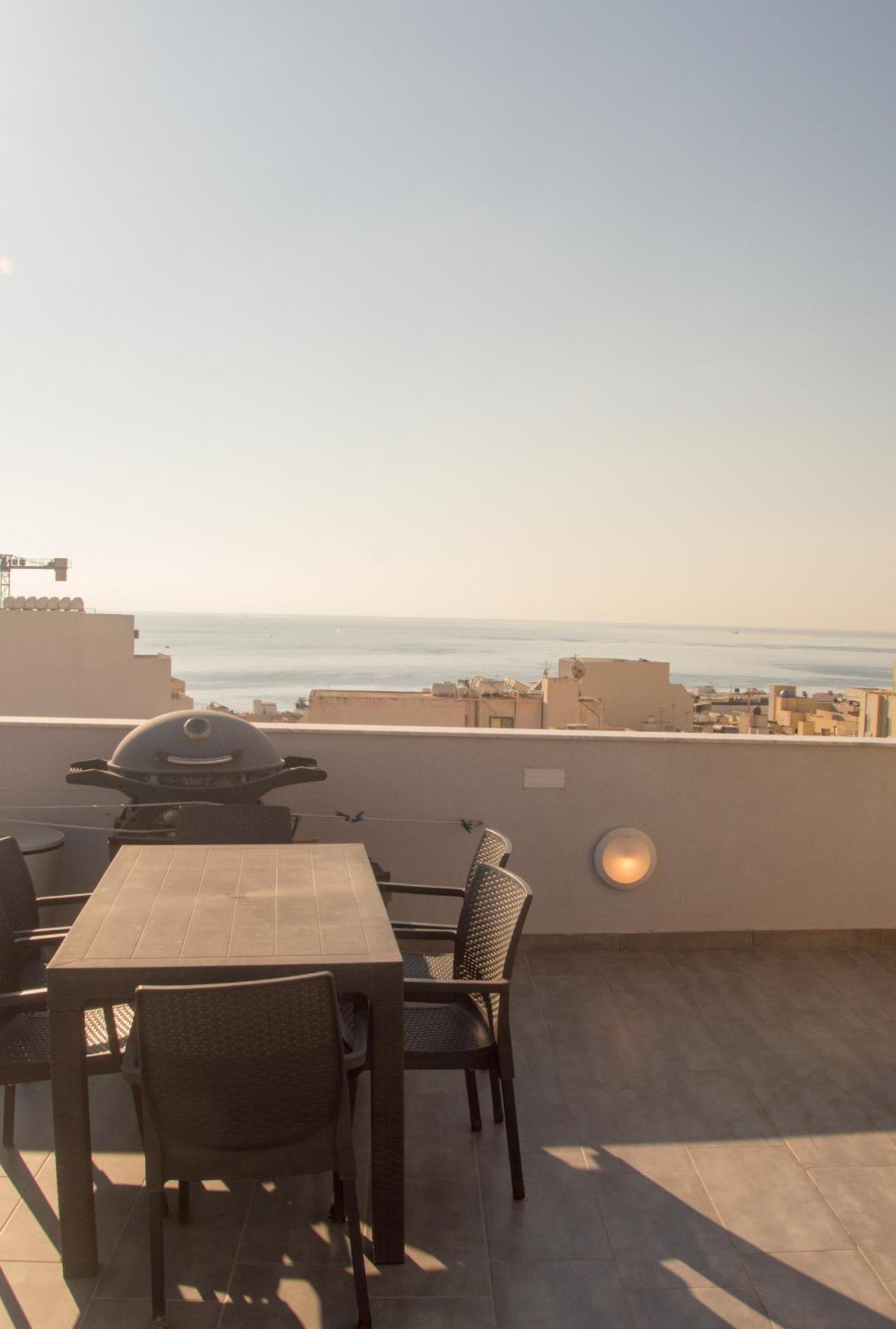 Marsaskala Sea View Duplex Penthouse - Mive Properties Exterior photo